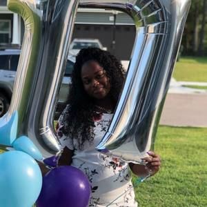 Meet your Posher, Aiyah